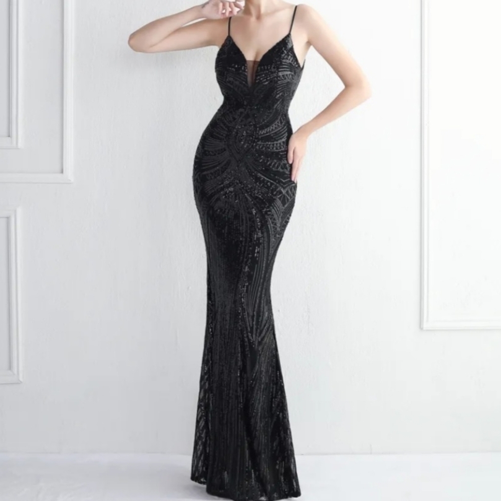 Black,  Geometric Print, Sleeveless,  Beaded Draped Back,  Sequined Merm…
